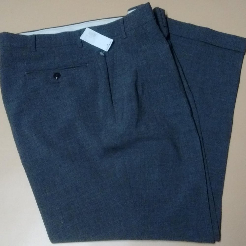 BonTon Exclusive Made Gray Dress Slacks 38" x 30"
